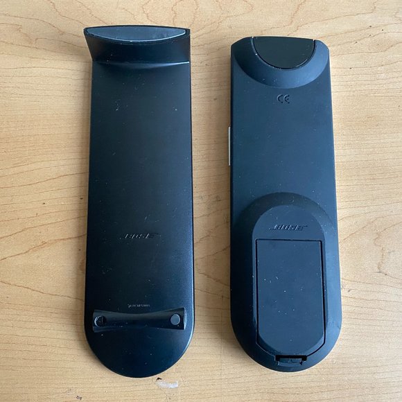 Bose Wave Music System III Premium Backlit Remote with stand - Picture 2 of 3